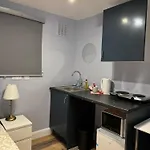 Welcome Home Flat 4